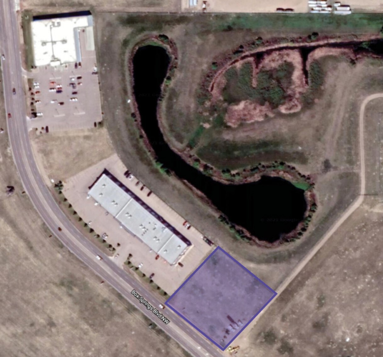 2151 Box Springs Blvd NW, Medicine Hat, AB à vendre Aérien- Image 1 de 2