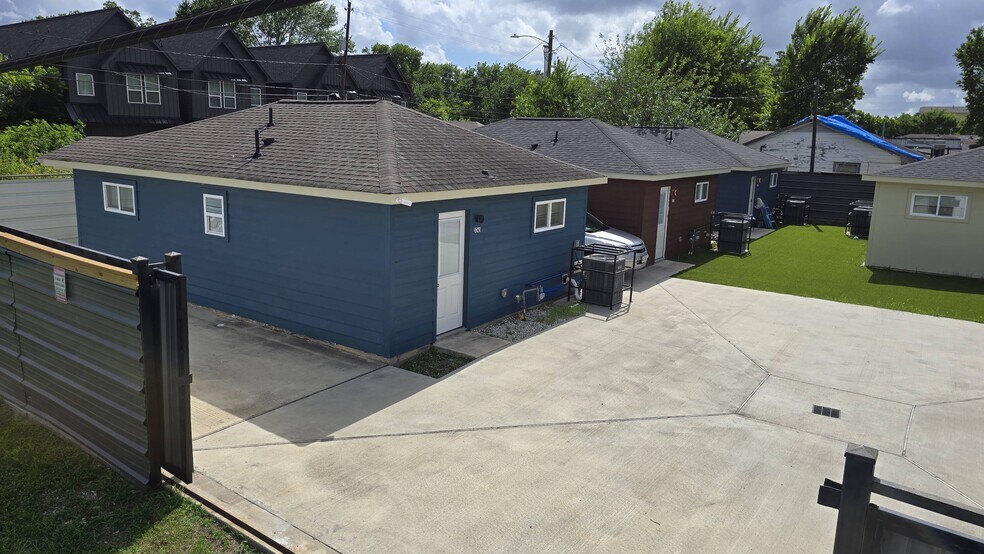 3733 Seabrook St, Houston, TX à vendre - Photo du bâtiment - Image 2 de 23