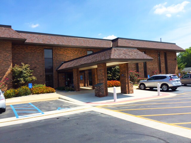 1941 Limestone Rd, Stanton, DE à louer - Photo du bâtiment - Image 2 de 6