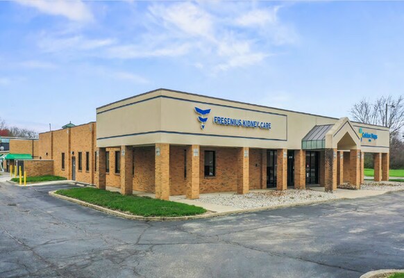 2015 University Blvd, Anderson, IN à vendre Photo du bâtiment- Image 1 de 4