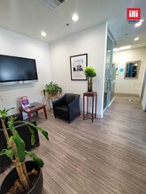 1045 W Huntington Dr, Arcadia, CA for lease Interior Photo- Image 1 of 13