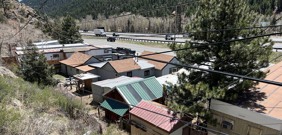 757 County Road 308, Dumont, CO à vendre - Photo du bâtiment - Image 2 de 6