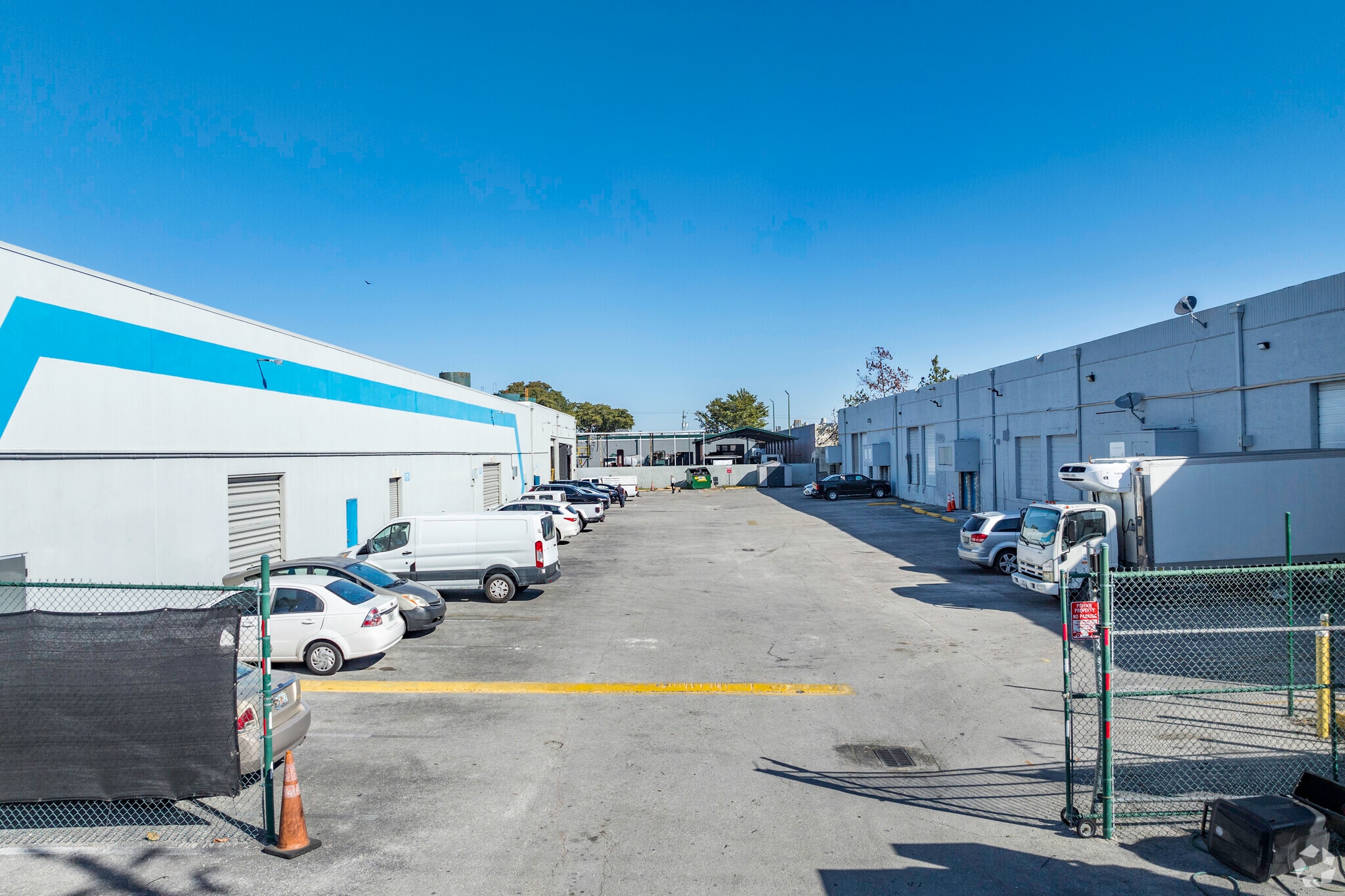 8451 NW 66th St, Miami, FL for lease Building Photo- Image 1 of 14