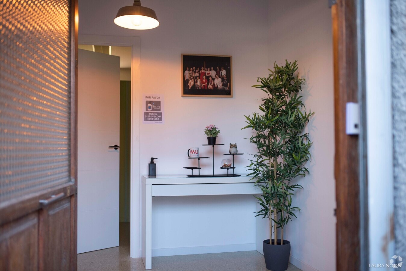 Calle de Aracataca, 14, Madrid, MAD 28033 - Unit Puerta 01, Esc. 1 - - Interior Photo - Image 1 of 6