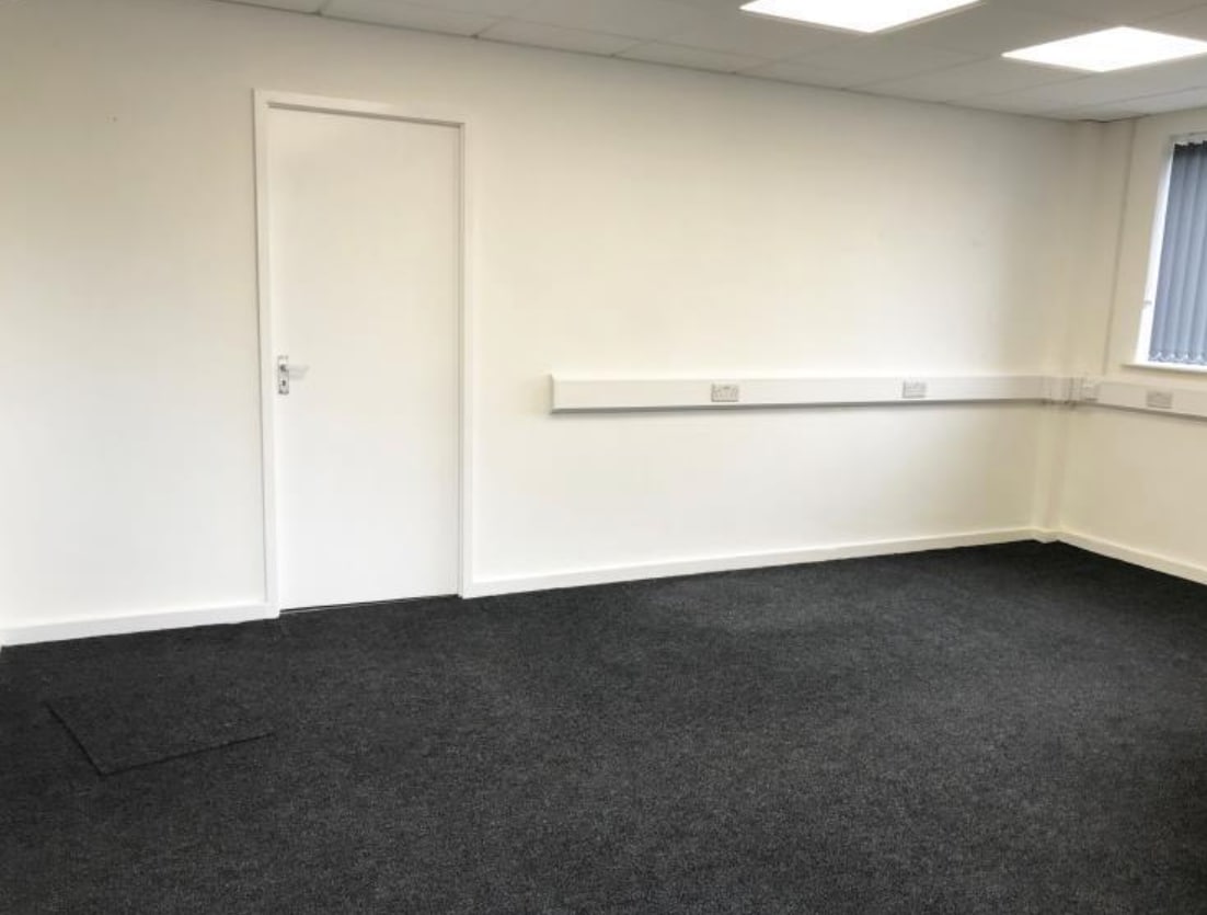 70 Holden Rd, Leigh à louer Photo intérieure- Image 1 de 3