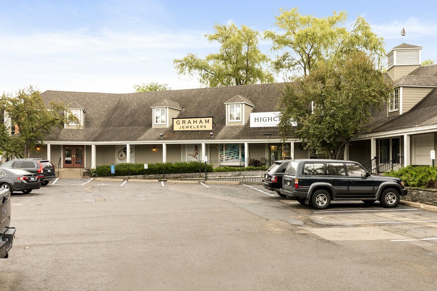744-810 Lake St E, Wayzata, MN à louer - Autre - Image 3 de 17