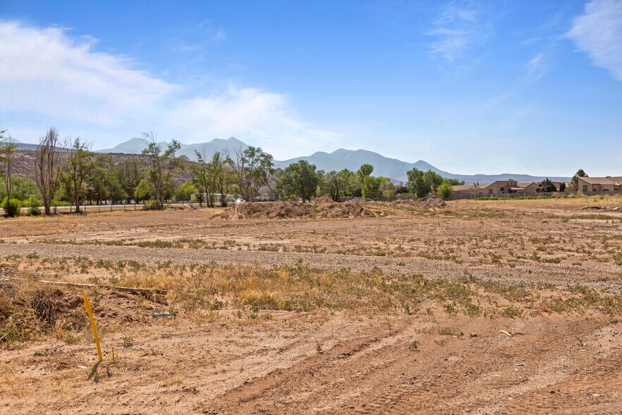 3640 Spanish Valley dr, Moab, UT à vendre - Photo du bâtiment - Image 2 de 19