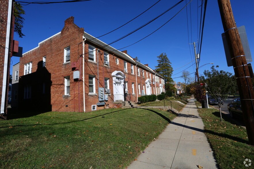 3914 10th St NE, Washington, DC à vendre - Photo principale - Image 1 de 4