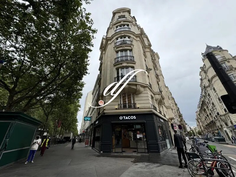 Commerce de détail dans Paris à vendre Photo du bâtiment- Image 1 de 3
