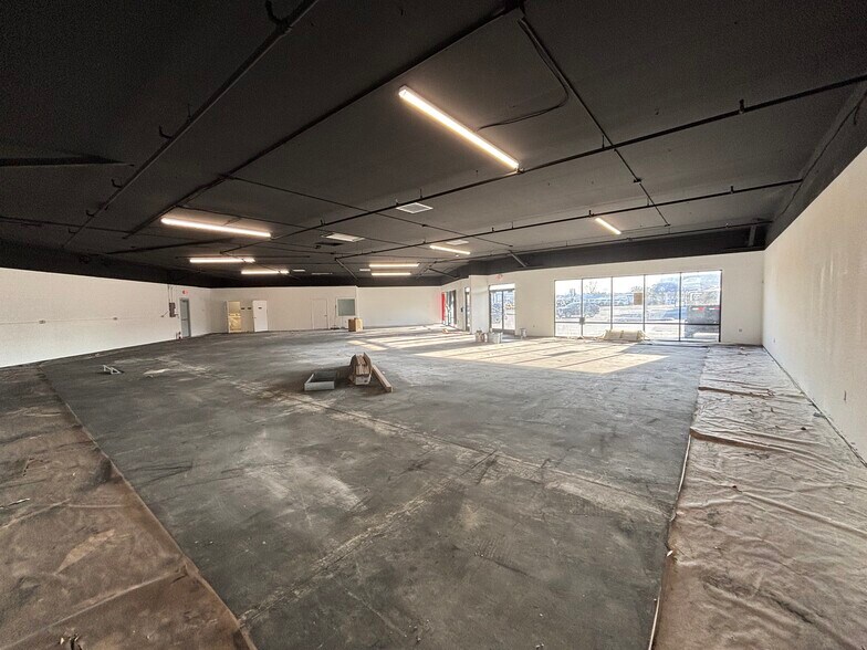 421 Caldwell Blvd, Nampa, ID for lease - Building Photo - Image 2 of 4