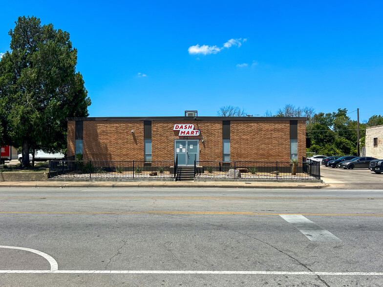 2512 Hemphill St, Fort Worth, TX for sale - Building Photo - Image 1 of 16