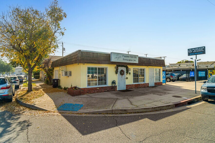 2200 W Burbank Blvd, Burbank, CA à vendre - Photo principale - Image 1 de 32