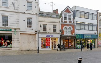 Plus de détails pour 33 Peascod St, Windsor - Commerce de détail à louer