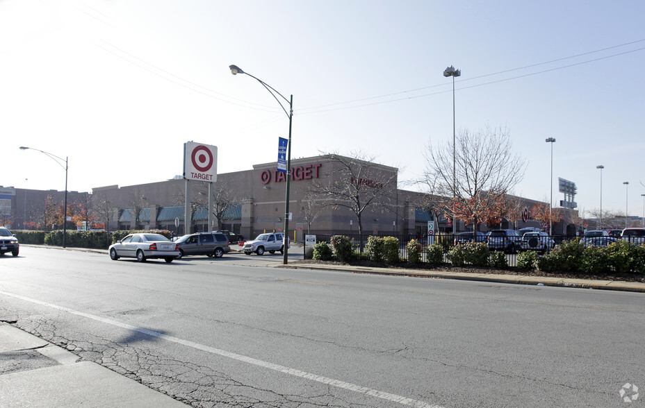 2656 N Elston Ave, Chicago, IL for sale - Primary Photo - Image 1 of 1