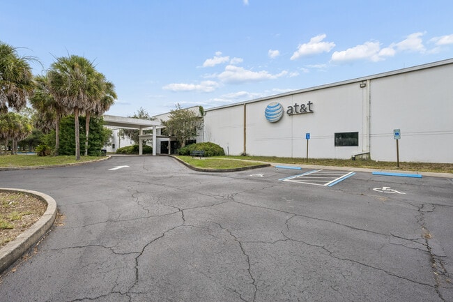 Plus de détails pour 5312 SW 6th Pl, Ocala, FL - Bureau aux enchères