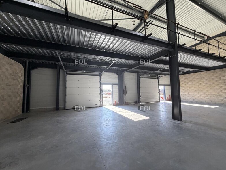 Industrial in Fleury-Mérogis for lease - Interior Photo - Image 3 of 3