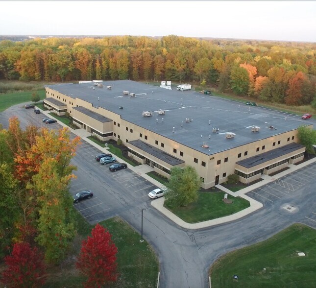 400 Riverwalk Pky, Tonawanda, NY à louer - Photo du bâtiment - Image 2 de 11