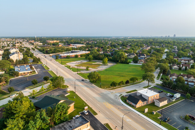 Plus de détails pour 1100 W Lake St, Addison, IL - Terrain à vendre