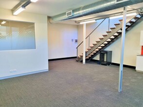 115-117 Old Pittwater Rd, Northern Beaches for lease Interior Photo- Image 1 of 4