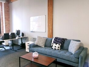 566 W Adams St, Chicago, IL for lease Interior Photo- Image 1 of 6