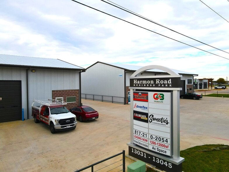 13029 Harmon Rd, Fort Worth, TX for lease - Primary Photo - Image 2 of 5