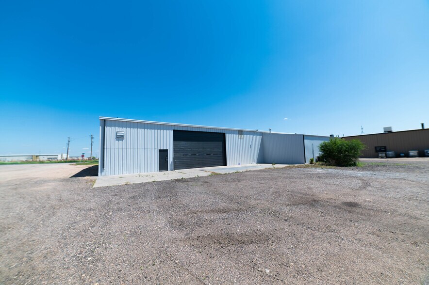 1440 N 7th Ave, Greeley, CO à vendre - Photo du bâtiment - Image 2 de 9