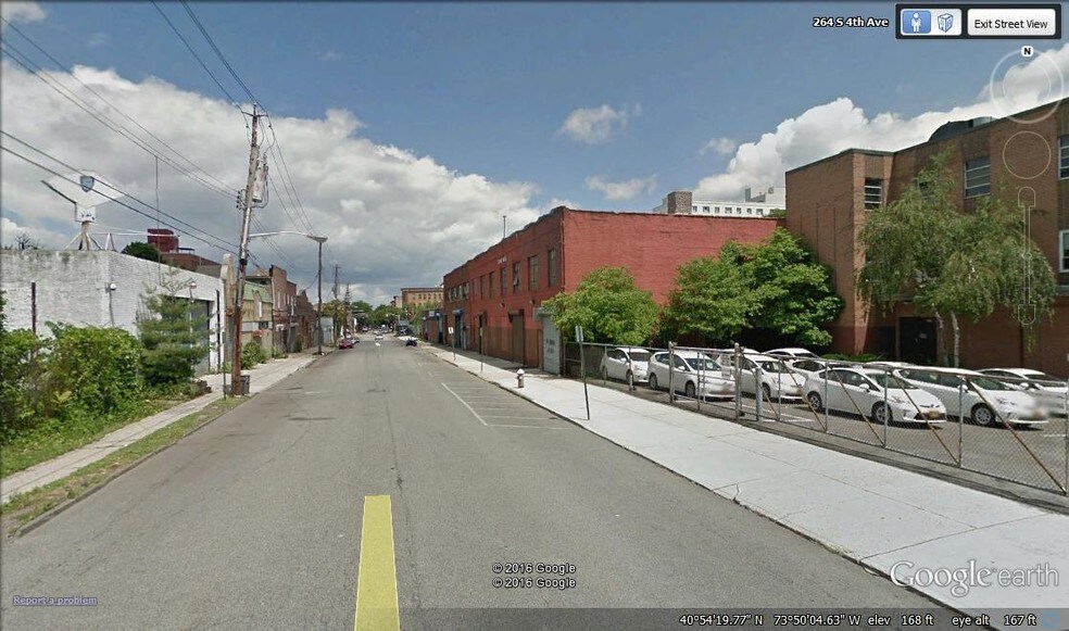 245 S Fourth Ave, Mount Vernon, NY à louer - Photo du bâtiment - Image 1 de 1