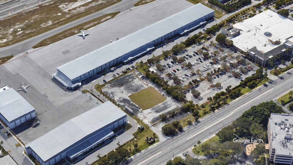 2050 NW 62nd St, Fort Lauderdale, FL à vendre - Aérien - Image 2 de 3