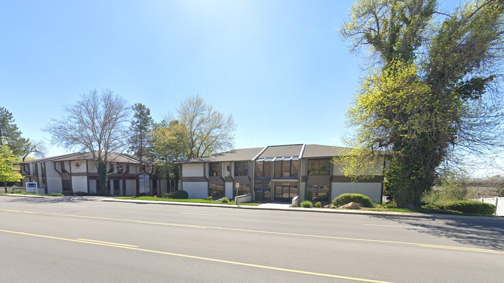 4578 S Highland Dr, Salt Lake City, UT à louer - Photo du bâtiment - Image 2 de 5