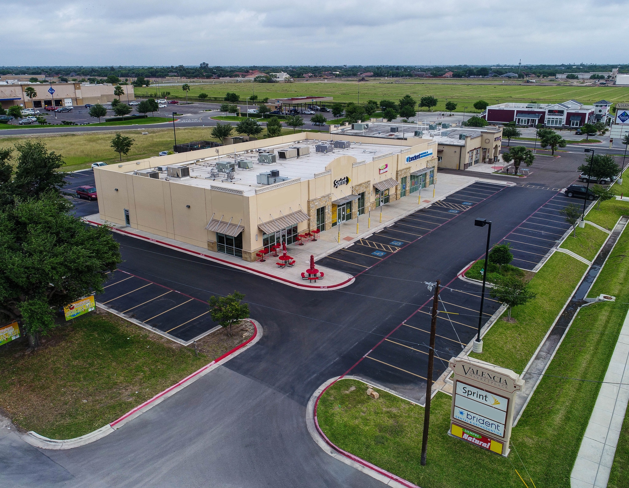 7501 N 10th St, McAllen, TX for lease Primary Photo- Image 1 of 19