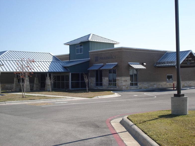 3525 FM 2484, Salado, TX à vendre - Photo du bâtiment - Image 2 de 4