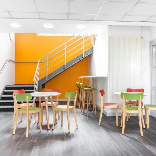 Andersons Rd, Southampton for lease - Interior Photo - Image 2 of 10