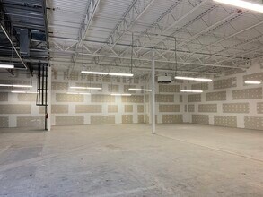 301 State Route 104, Oswego, NY for lease Interior Photo- Image 2 of 5