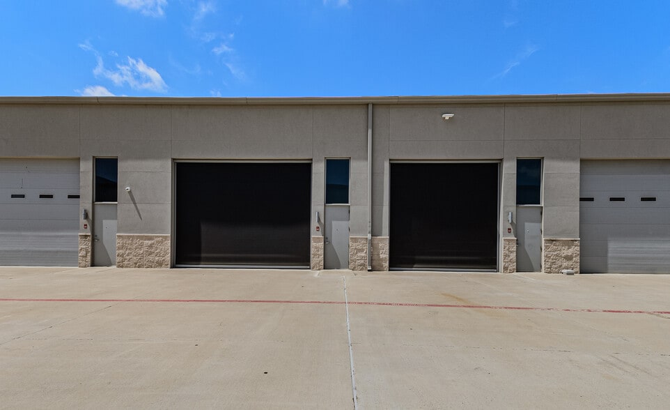 1725 N Hwy 377, Roanoke, TX for sale - Building Photo - Image 3 of 36