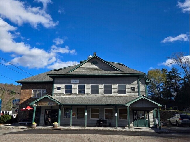 More details for 355 Warwick Tpke, Hewitt, NJ - Retail for Sale