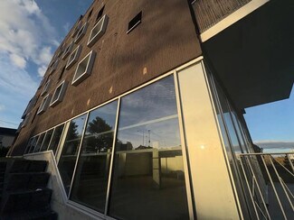 Plus de détails pour Commerce de détail à louer