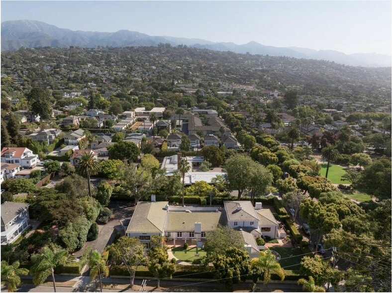 1600 Santa Barbara St, Santa Barbara, CA à vendre - Photo du bâtiment - Image 2 de 24