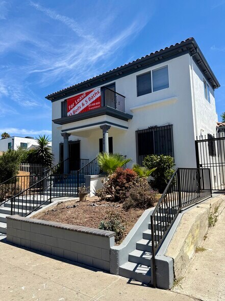 8930 S Vermont Ave, Los Angeles, CA à vendre - Photo principale - Image 1 de 45