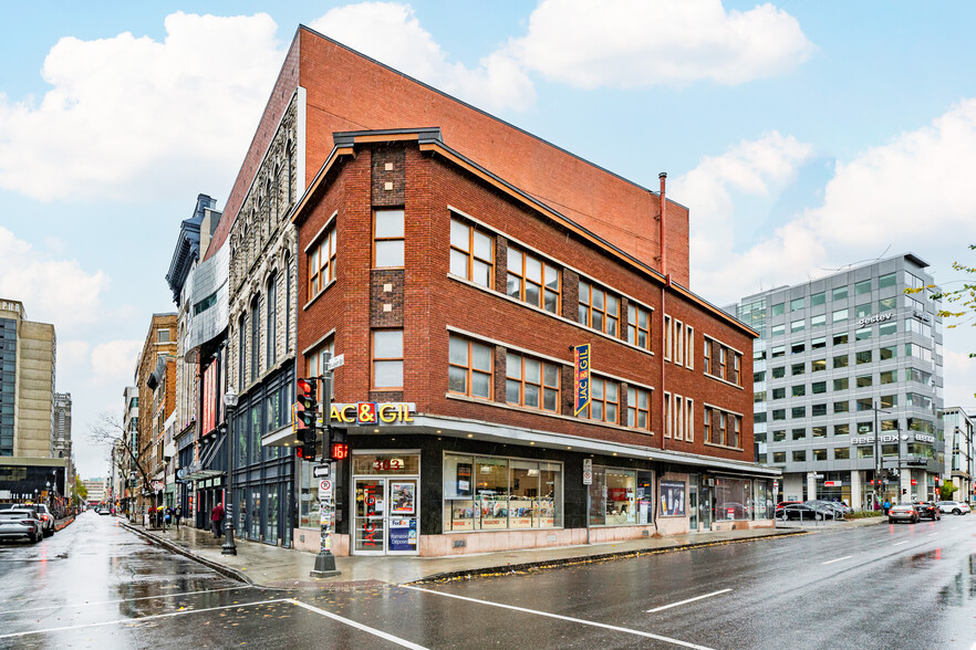 303 St Saint-Joseph E, Québec, QC à louer - Photo du bâtiment - Image 1 de 1