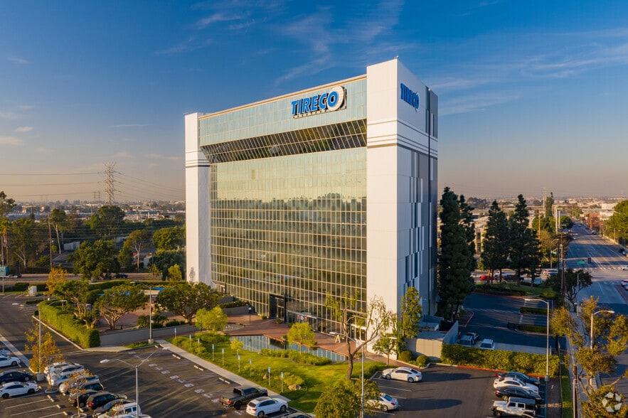 500 W 190th St, Gardena, CA for lease - Building Photo - Image 1 of 6