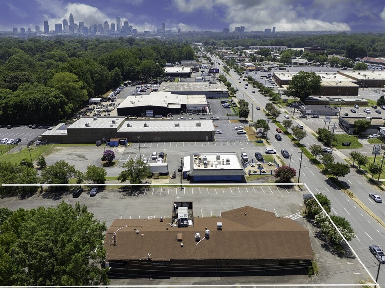 3030 Freedom Dr, Charlotte, NC for sale - Building Photo - Image 3 of 5