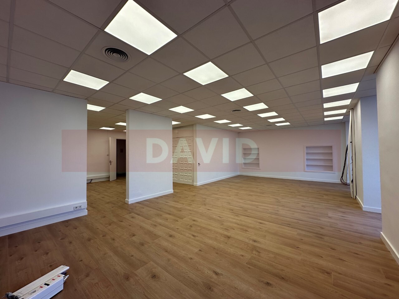 Bureau dans Barcelone, Barcelona à louer Photo intérieure- Image 1 de 15