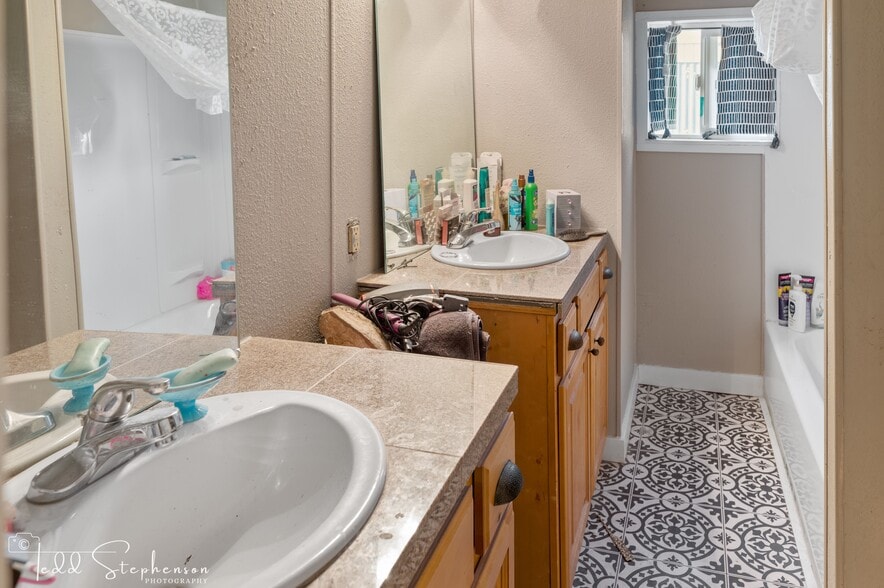 810 NW Cedar Ave, Cedaredge, CO for sale - Building Photo - Image 2 of 30