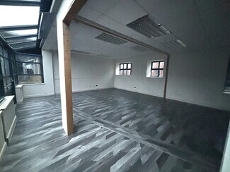 Plus de détails pour 48 Parsonage St, Stoke On Trent - Bureau à louer