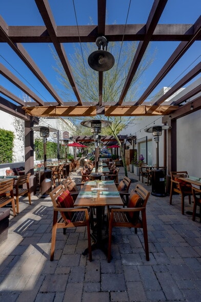 334 E Ojai Ave, Ojai, CA for lease - Building Photo - Image 3 of 11