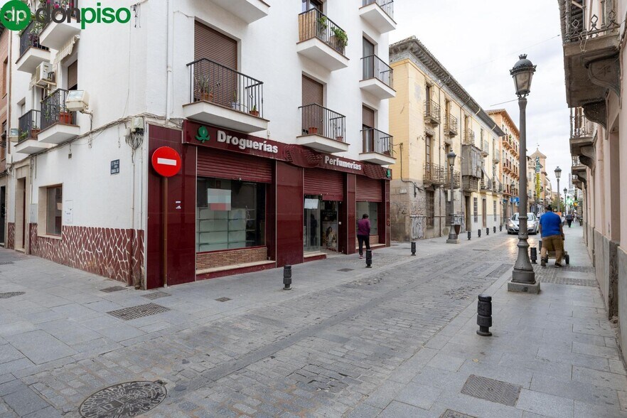 Calle Ronda Granada Sur, 2, Santa Fe, Granada for sale - Building Photo - Image 2 of 24