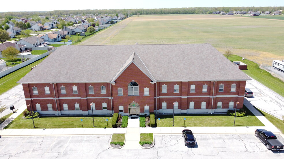 7825 N Dixie Hwy, Newport, MI for lease - Building Photo - Image 3 of 10