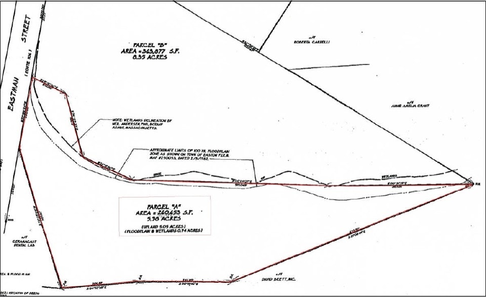 55 Eastman St, Easton, MA à vendre - Photo principale - Image 1 de 11