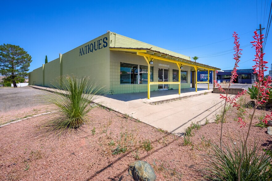 303 S Main St, Cottonwood, AZ à louer - Photo du bâtiment - Image 1 de 6