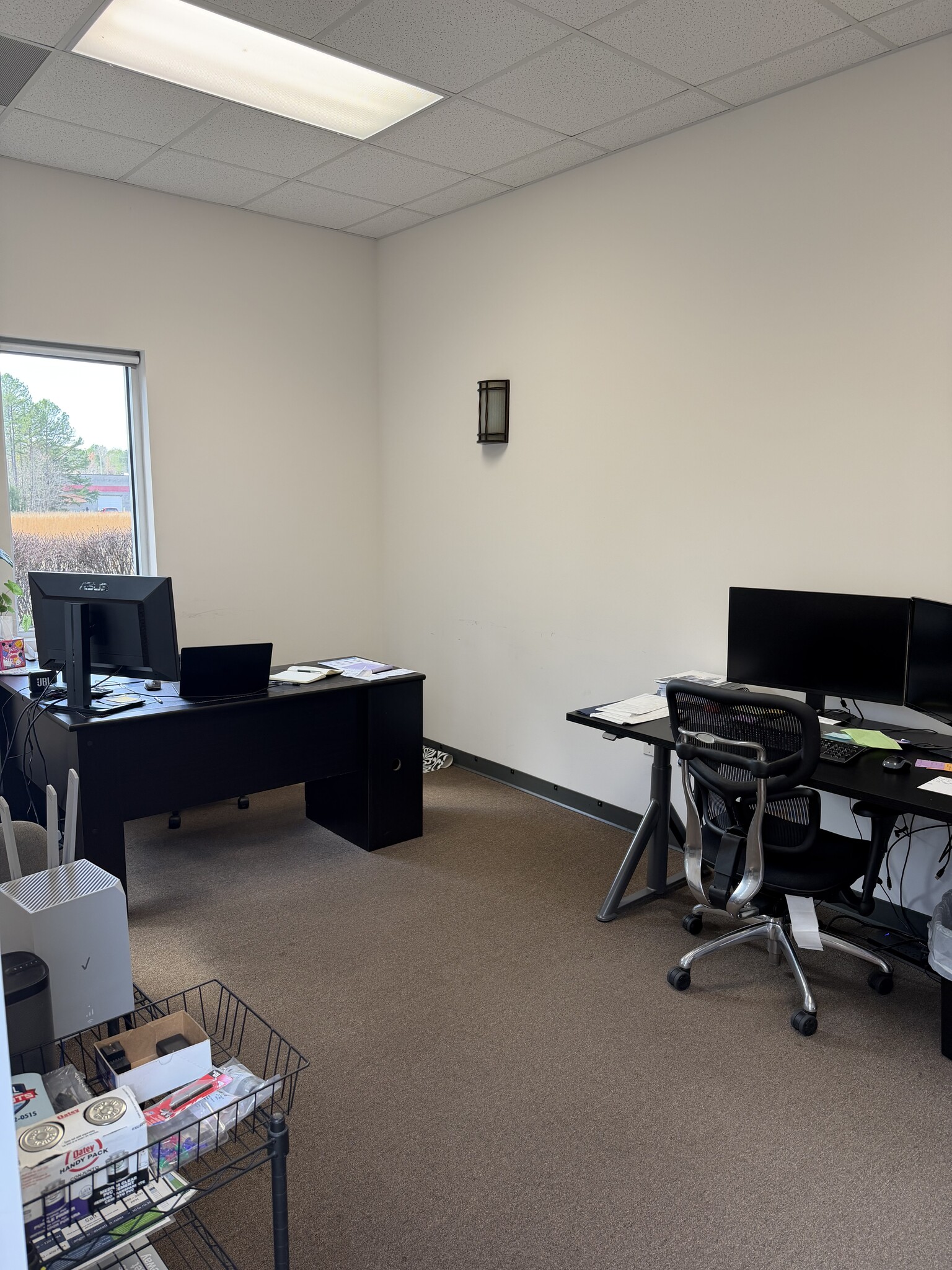 2024 Independence Commerce Dr, Matthews, NC for lease Interior Photo- Image 1 of 3